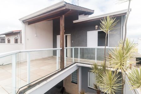 Casa para alugar com 180m², 3 quartos e 2 vagas Casa para alugar com 180m², 3 quartos e 2 vagasVaranda do Quarto 2