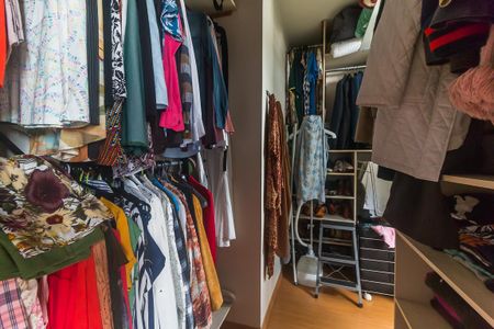 Casa para alugar com 180m², 3 quartos e 2 vagas Casa para alugar com 180m², 3 quartos e 2 vagasCloset