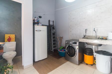 Casa para alugar com 180m², 3 quartos e 2 vagas Casa para alugar com 180m², 3 quartos e 2 vagasÁrea de Serviço