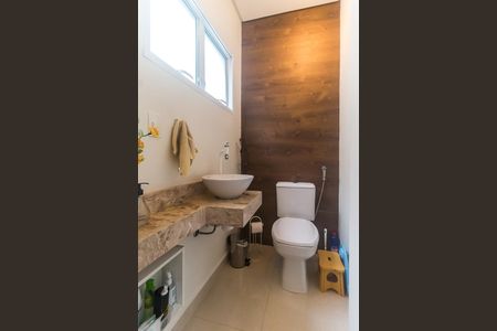Casa para alugar com 180m², 3 quartos e 2 vagas Casa para alugar com 180m², 3 quartos e 2 vagasLavabo