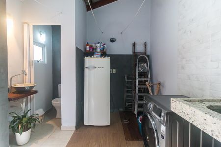 Casa para alugar com 180m², 3 quartos e 2 vagas Casa para alugar com 180m², 3 quartos e 2 vagasÁrea de Serviço