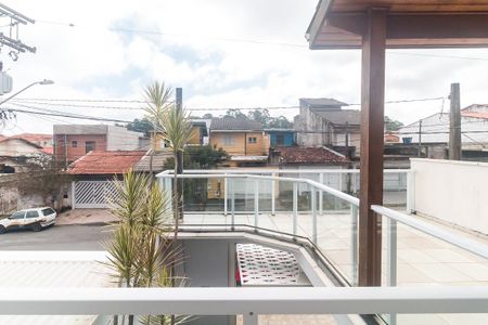 Casa para alugar com 180m², 3 quartos e 2 vagas Casa para alugar com 180m², 3 quartos e 2 vagasVista do Quarto 1