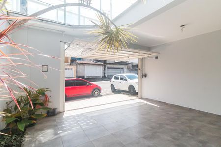 Casa para alugar com 180m², 3 quartos e 2 vagas Casa para alugar com 180m², 3 quartos e 2 vagasGaragem