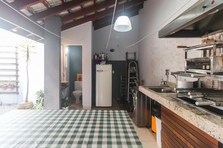 Casa para alugar com 180m², 3 quartos e 2 vagas Casa para alugar com 180m², 3 quartos e 2 vagasÁrea Gourmet