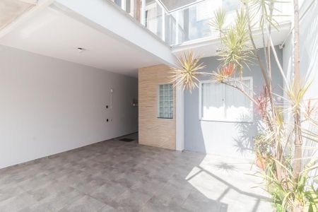 Casa para alugar com 180m², 3 quartos e 2 vagas Casa para alugar com 180m², 3 quartos e 2 vagasGaragem