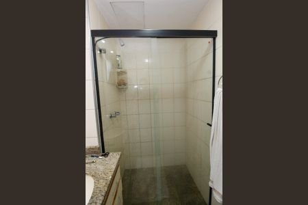 Apartamento à venda com 148m², 4 quartos e 4 vagasBanheiro da Suíte 1