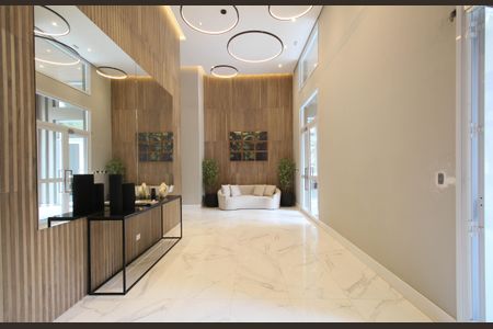 Apartamento para alugar com 65m², 2 quartos e 2 vagas Apartamento para alugar com 65m², 2 quartos e 2 vagasHall de entrada