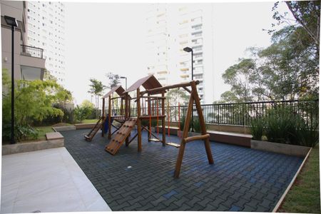 Apartamento para alugar com 65m², 2 quartos e 2 vagas Apartamento para alugar com 65m², 2 quartos e 2 vagasÁrea comum - Playground