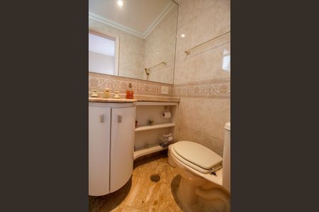 Apartamento à venda com 173m², 4 quartos e 3 vagasBanheiro da Suíte 4