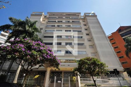 Apartamento à venda com 173m², 4 quartos e 3 vagasFachada do bloco