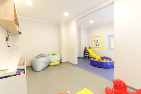 Apartamento à venda com 33m², 2 quartos e sem vagaÁrea comum - Brinquedoteca