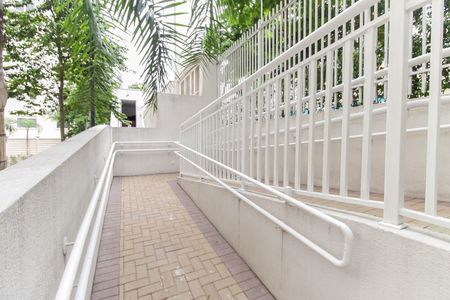 Apartamento à venda com 33m², 2 quartos e sem vagaÁrea comum