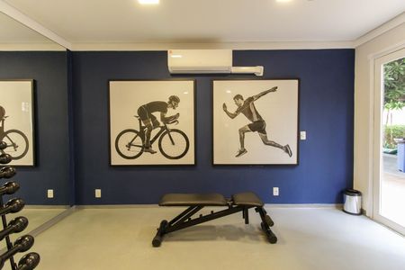 Apartamento à venda com 33m², 2 quartos e sem vagaÁrea comum - Academia