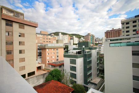 Apartamento à venda com 74m², 1 quarto e 2 vagasVista da Cobertura