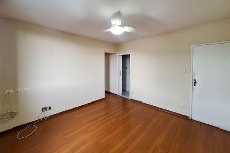 Apartamento para alugar com 78m², 3 quartos e 1 vagaSala