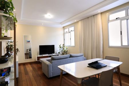 Apartamento à venda com 91m², 3 quartos e 1 vagaSala