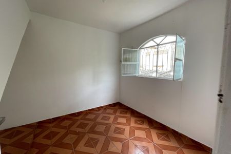 Casa para alugar com 66m², 2 quartos e sem vagaQuarto 1