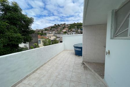 Casa para alugar com 66m², 2 quartos e sem vagaTerraço