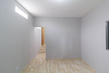 Casa para alugar com 80m², 1 quarto e sem vagaSala