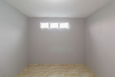 Casa para alugar com 80m², 1 quarto e sem vagaSuíte