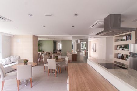 Apartamento para alugar com 36m², 2 quartos e sem vagaÁrea comum - Salão de festas