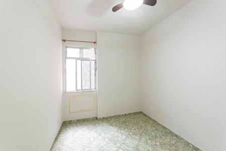 Apartamento à venda com 87m², 2 quartos e sem vagaSala