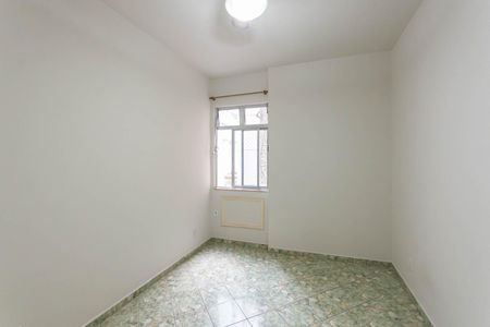 Apartamento à venda com 87m², 2 quartos e sem vagaSala