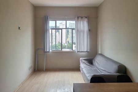 Apartamento à venda com 67m², 1 quarto e 1 vaga Apartamento à venda com 67m², 1 quarto e 1 vagaSala