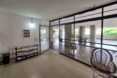Apartamento à venda com 67m², 1 quarto e 1 vaga Apartamento à venda com 67m², 1 quarto e 1 vagaFachada
