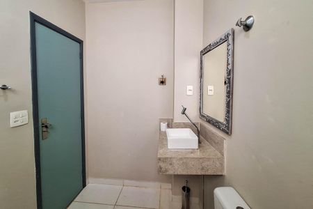 Apartamento à venda com 67m², 1 quarto e 1 vaga Apartamento à venda com 67m², 1 quarto e 1 vagaBanheiro Social