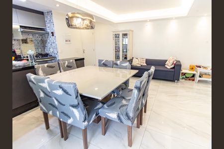 Apartamento à venda com 177m², 3 quartos e 2 vagas Apartamento à venda com 177m², 3 quartos e 2 vagasSala