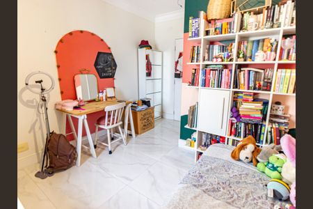 Apartamento à venda com 177m², 3 quartos e 2 vagas Apartamento à venda com 177m², 3 quartos e 2 vagasSuíte 2