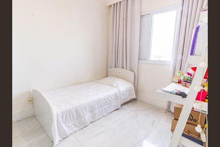Apartamento à venda com 177m², 3 quartos e 2 vagas Apartamento à venda com 177m², 3 quartos e 2 vagasQuarto