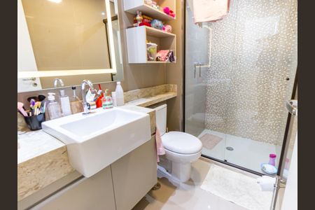 Apartamento à venda com 177m², 3 quartos e 2 vagas Apartamento à venda com 177m², 3 quartos e 2 vagasBanheiro