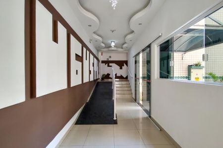 Studio para alugar com 49m², 1 quarto e 1 vaga Studio para alugar com 49m², 1 quarto e 1 vagaHall de entrada