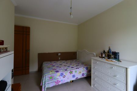 Apartamento à venda com 102m², 3 quartos e 2 vagasQuarto 2