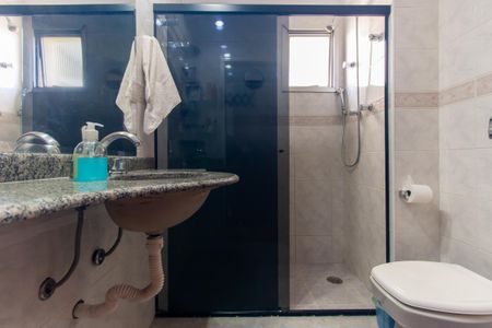 Apartamento à venda com 127m², 3 quartos e 2 vagasBanheiro da Suíte