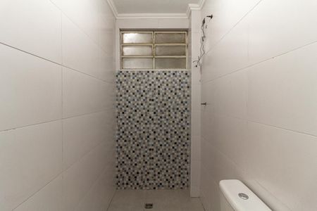 Studio para alugar com 30m², 1 quarto e sem vaga Studio para alugar com 30m², 1 quarto e sem vagaBanheiro