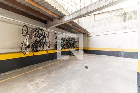 Studio para alugar com 30m², 1 quarto e sem vaga Studio para alugar com 30m², 1 quarto e sem vagaBicicletário