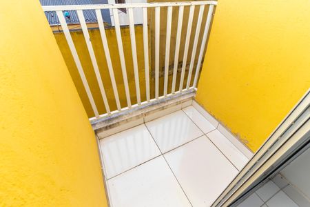 Casa de condomínio para alugar com 55m², 2 quartos e 1 vaga Casa de condomínio para alugar com 55m², 2 quartos e 1 vagaVaranda do Quarto 1