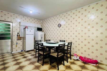 Casa à venda com 250m², 3 quartos e 2 vagas Casa à venda com 250m², 3 quartos e 2 vagasCozinha