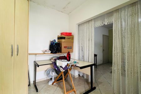 Casa à venda com 250m², 3 quartos e 2 vagas Casa à venda com 250m², 3 quartos e 2 vagasCloset do Quarto 1