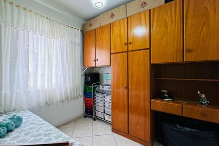 Casa à venda com 250m², 3 quartos e 2 vagas Casa à venda com 250m², 3 quartos e 2 vagasQuarto 2