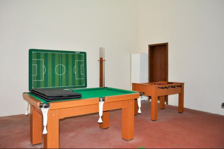 Casa de condomínio à venda com 285m², 3 quartos e 4 vagasÁrea comum