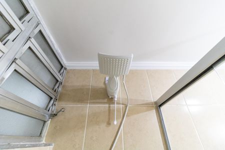 Apartamento para alugar com 71m², 2 quartos e sem vaga Apartamento para alugar com 71m², 2 quartos e sem vagaBanheiro