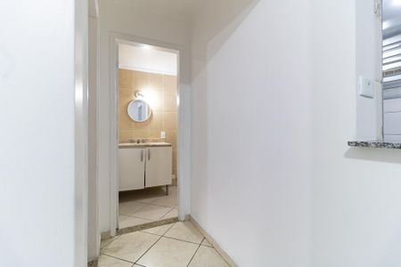 Apartamento para alugar com 71m², 2 quartos e sem vaga Apartamento para alugar com 71m², 2 quartos e sem vagaCorredor