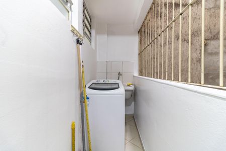 Apartamento para alugar com 71m², 2 quartos e sem vaga Apartamento para alugar com 71m², 2 quartos e sem vagaÁrea de Serviço