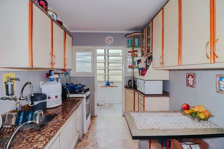 Apartamento à venda com 123m², 3 quartos e sem vagaCozinha e Área de Serviço