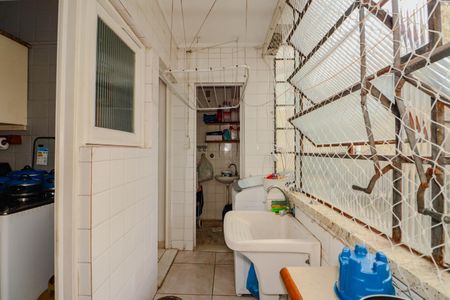 Apartamento à venda com 123m², 3 quartos e sem vagaCozinha e Área de Serviço