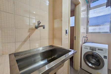 Apartamento para alugar com 110m², 3 quartos e 1 vagaÁrea de serviço 